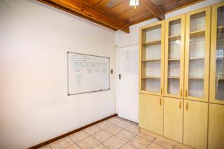 4 Bedroom Property for Sale in Table View Western Cape